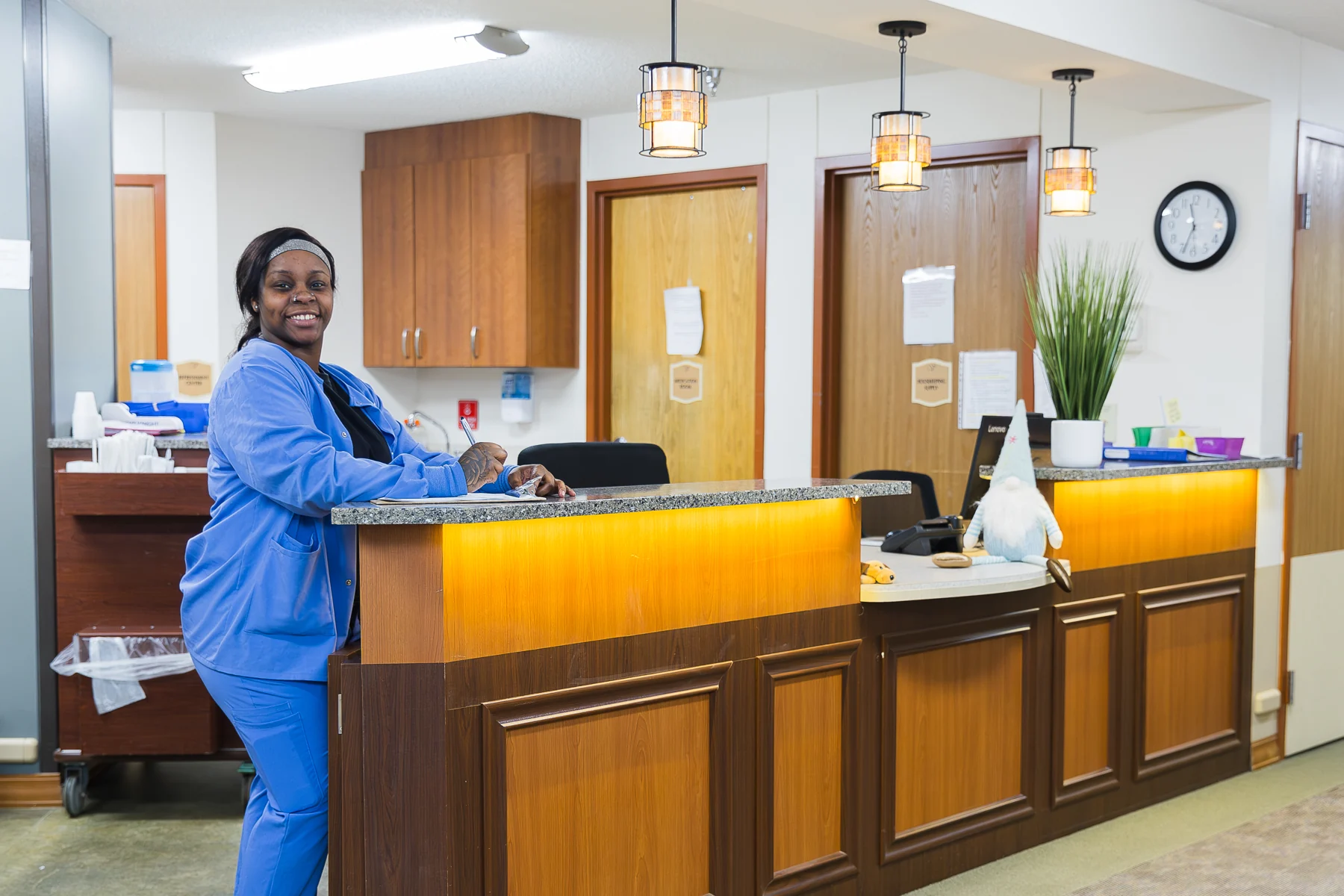 A welcoming team member at The Villas senior care community in Sherman, Illinois